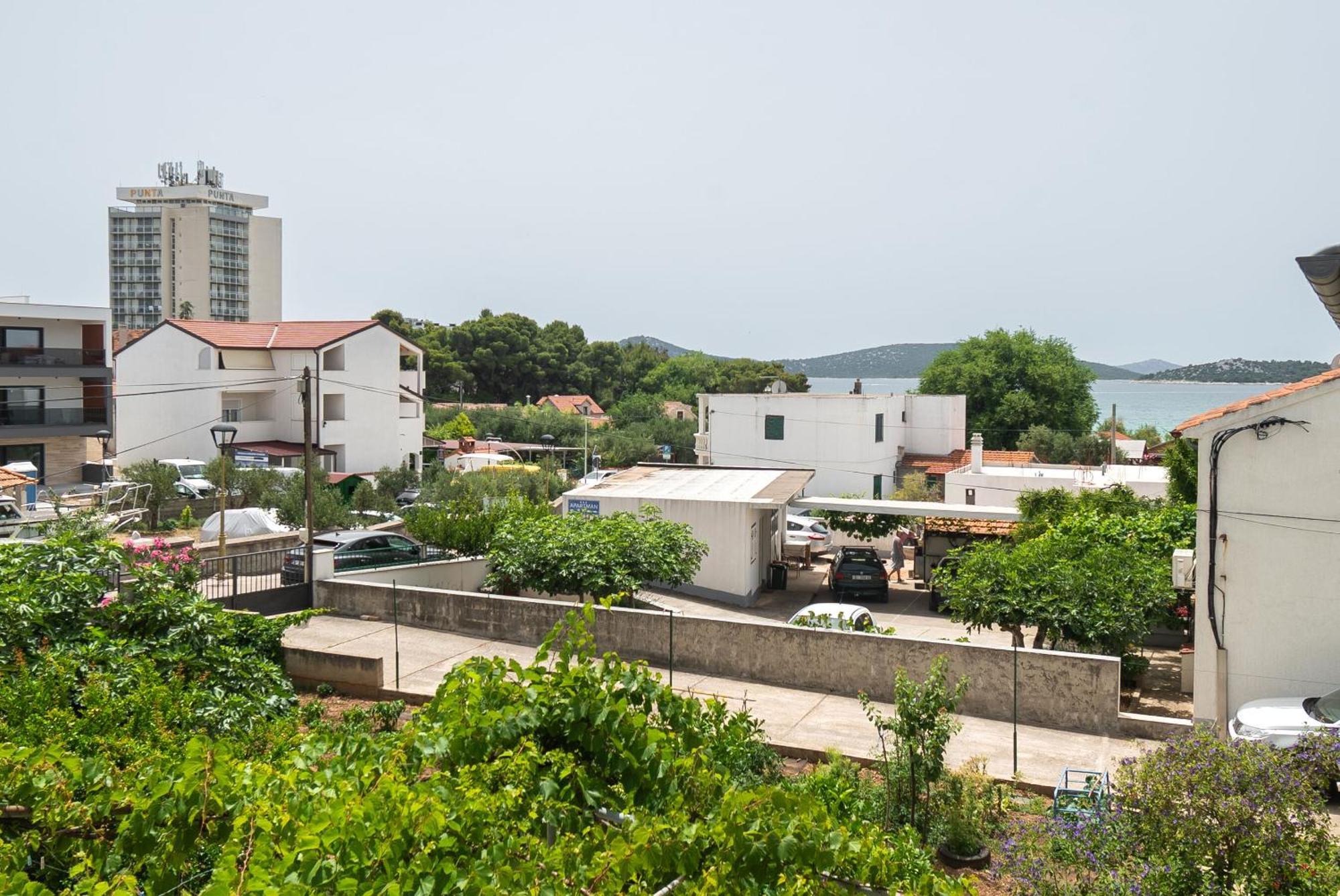 Apartment Ervin Vodice Exteriér fotografie