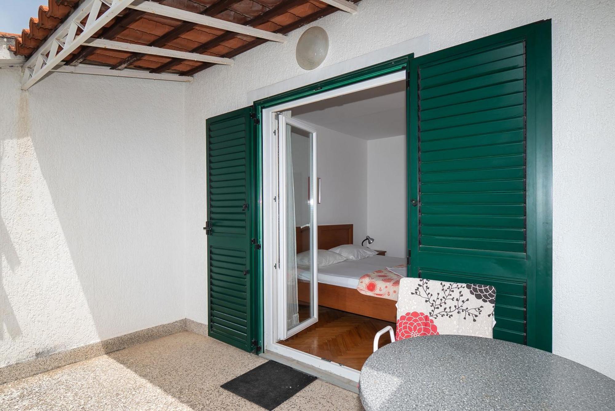 Apartment Ervin Vodice Exteriér fotografie