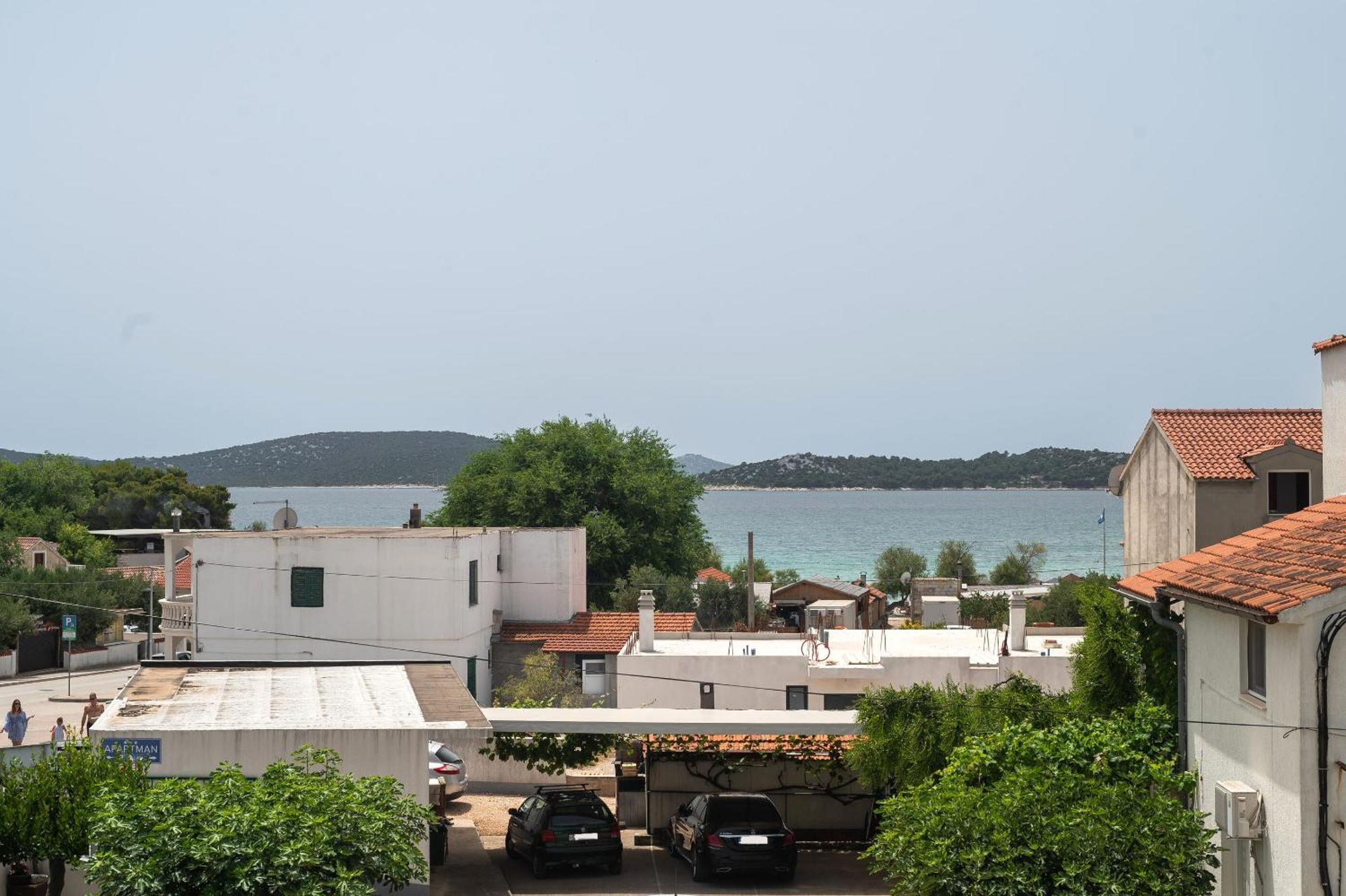 Apartment Ervin Vodice Exteriér fotografie