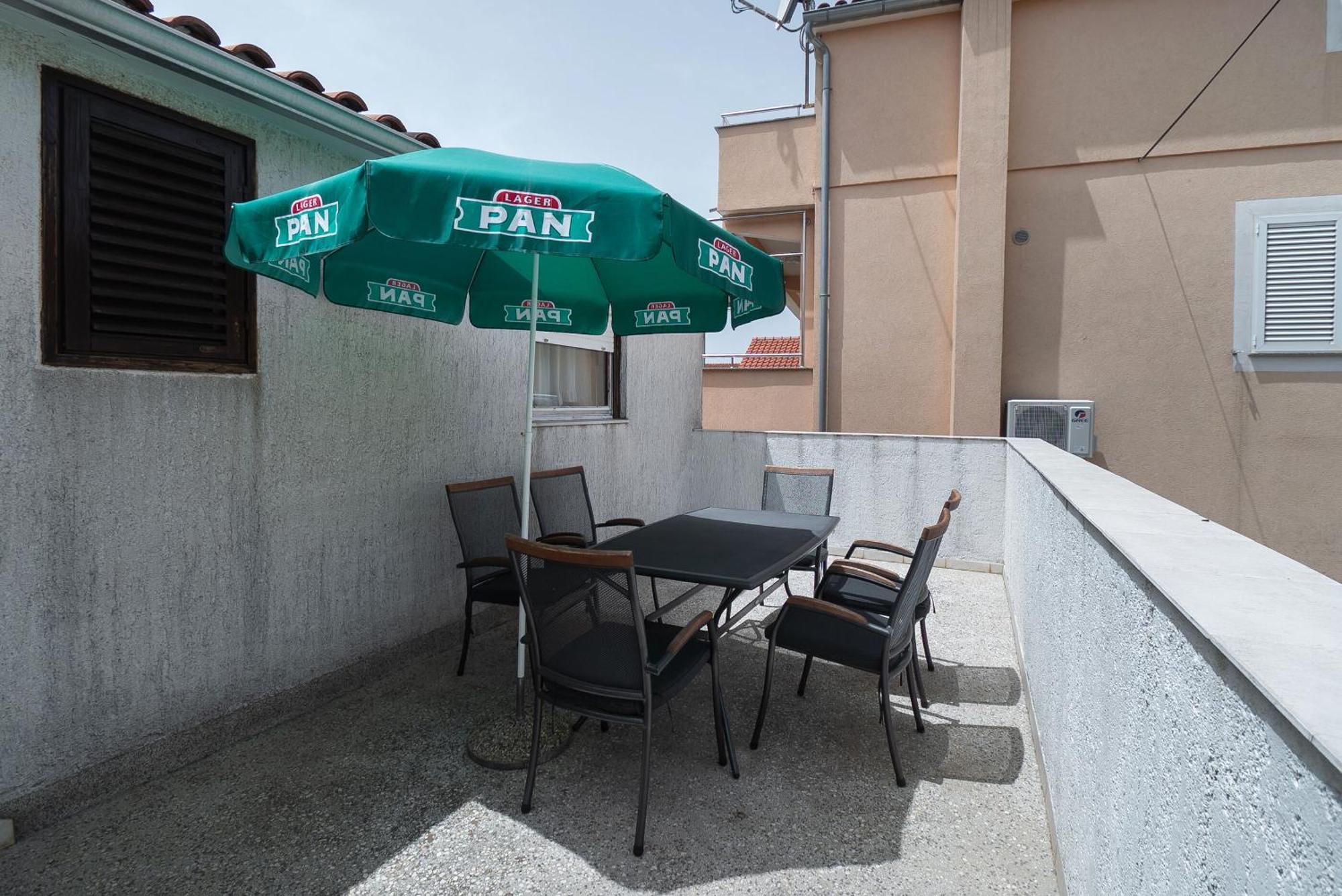 Apartment Ervin Vodice Exteriér fotografie