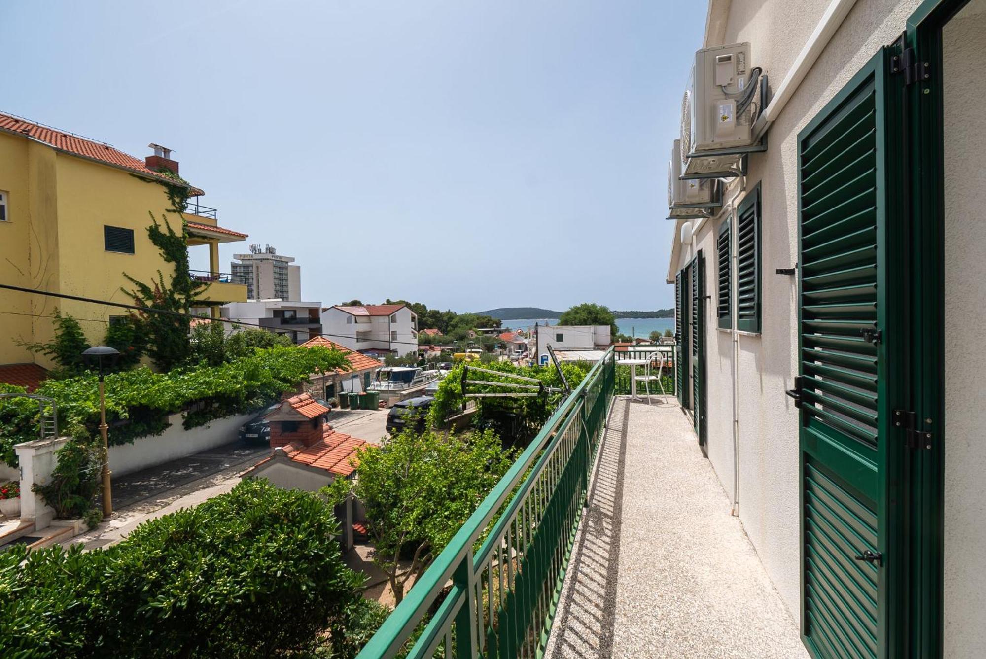 Apartment Ervin Vodice Exteriér fotografie